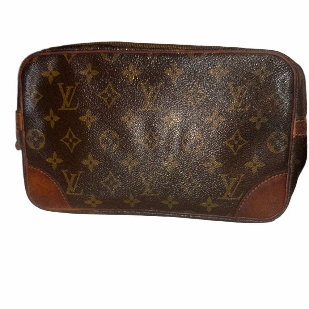 💯💯Louis Vuitton Monogram Canvas clutch in Brown and Gold and Dustbag